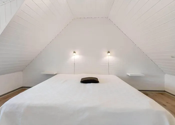 Bv273-blavand-fyrvej-62 ブラーバンド